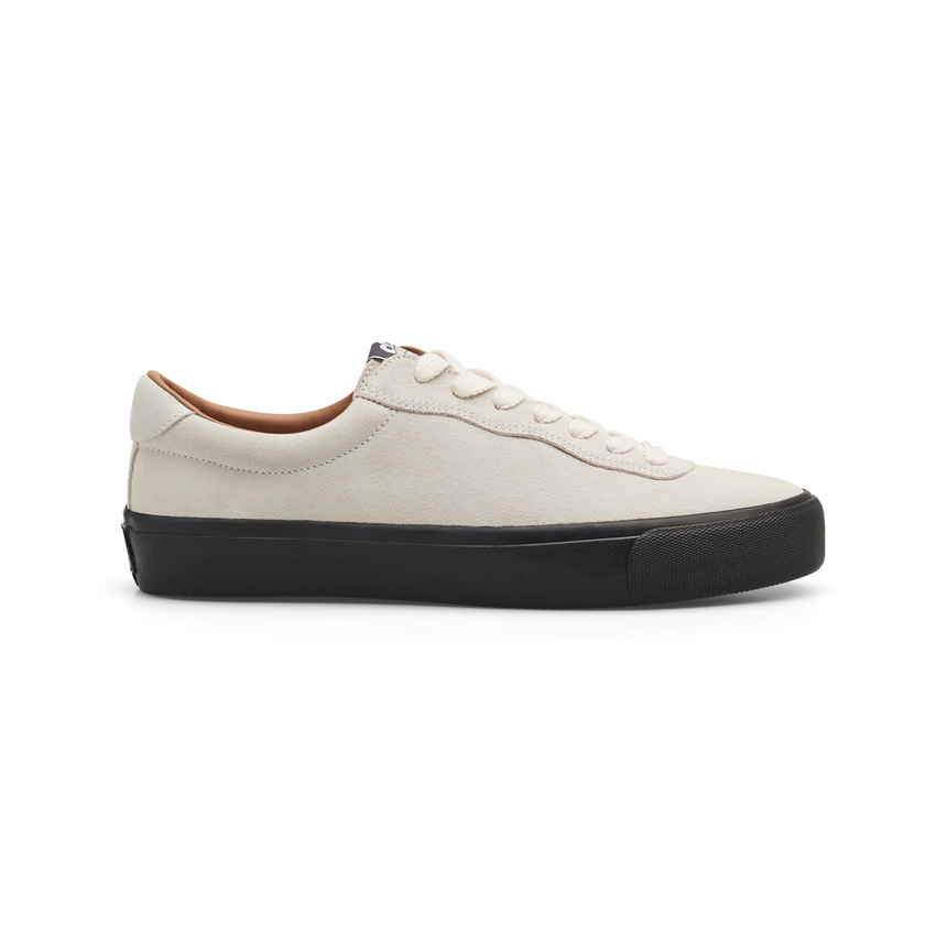 Last Resort VM001-Lo White/Black Skate Shoe