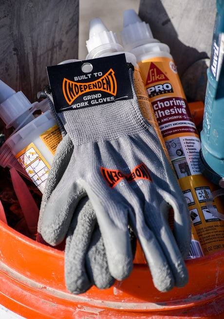 Independent Built To Grind  Gloves Grey OS Mens