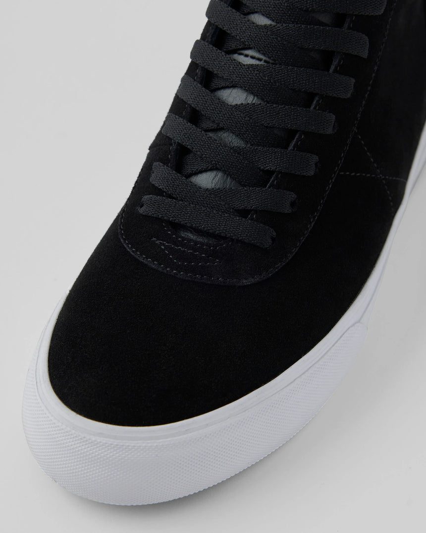 Warsaw Chapter Mid Black/White Shoe