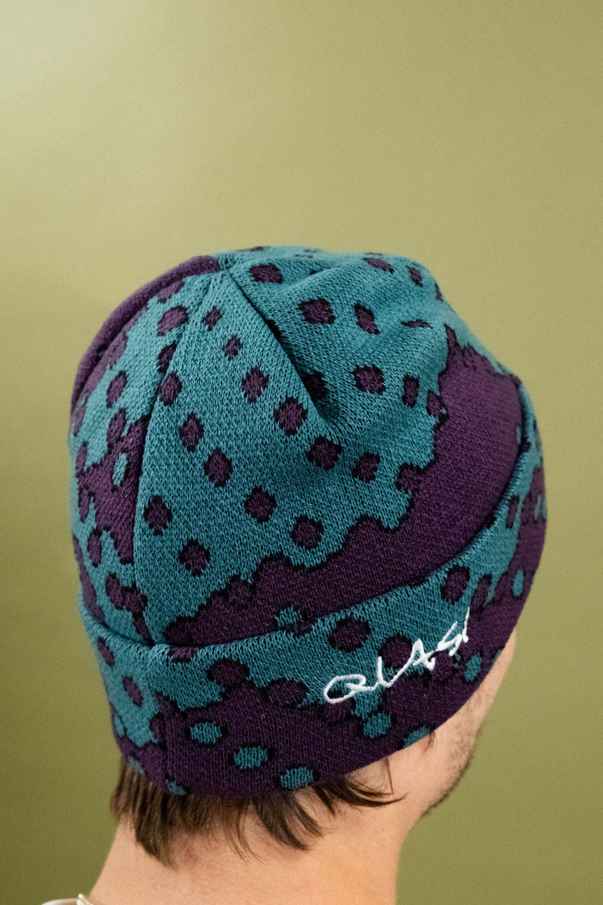 Quasi Dither Eggplant Beanie