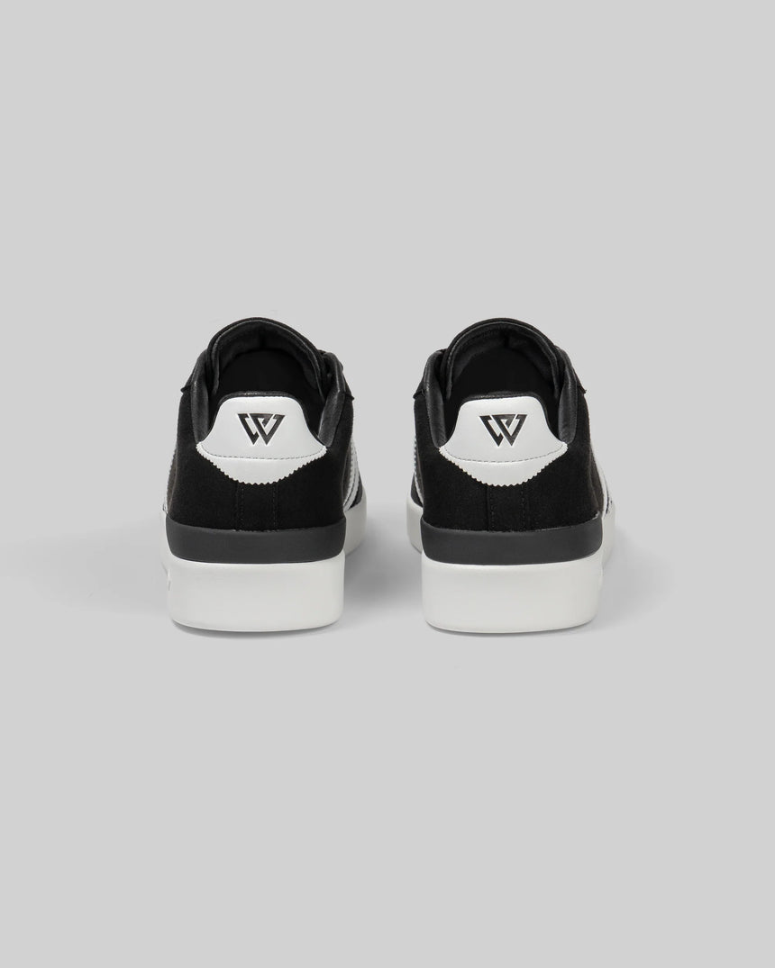 Warsaw Versus Black/White Shoe